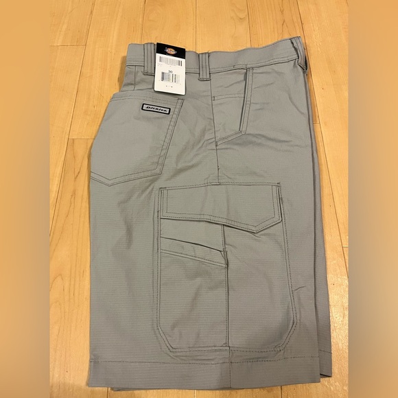Dickies Other - Dickies Shorts Cooling Temp-IQ size 30